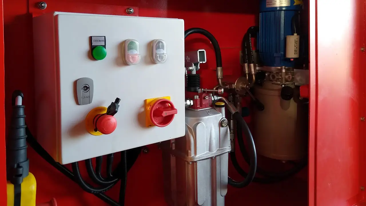 Grafika numer 6, Nazwa produktu: 36 m3 | L: 7.0 Kontener rolkowy standard